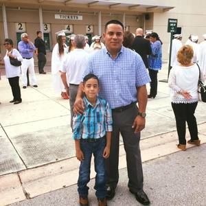 Meet your Posher, Felix arturo